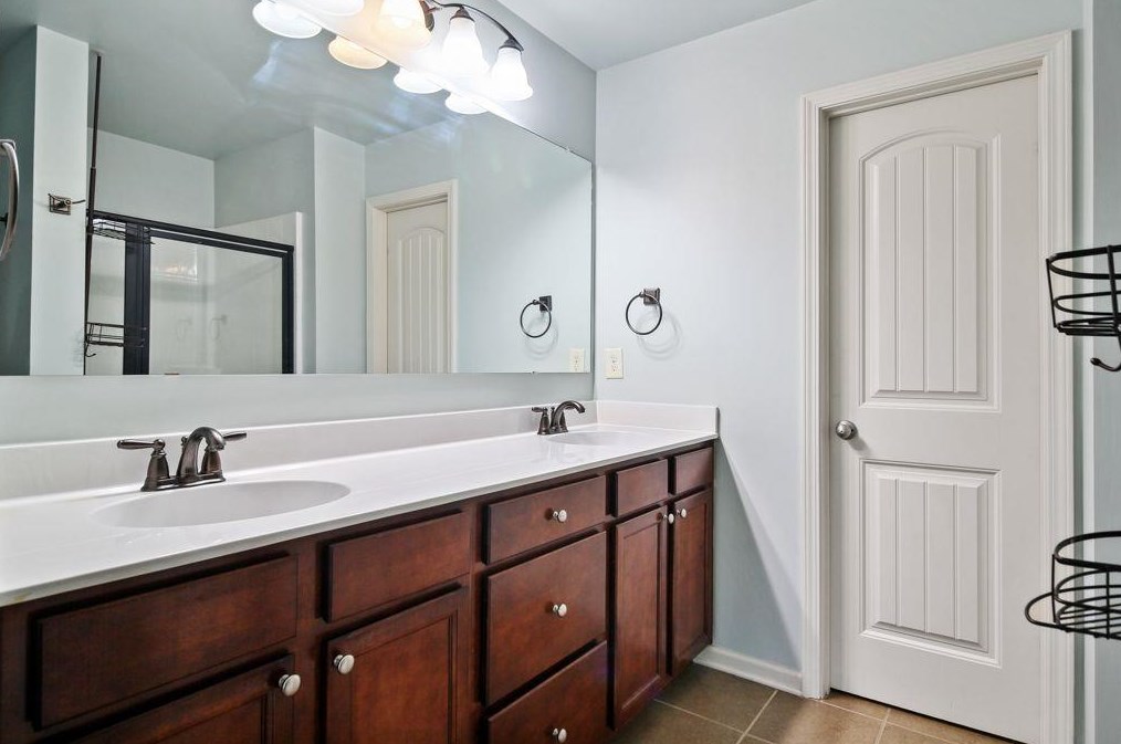 3011 Eltham Pl, Decatur GA  30033-3253 exterior