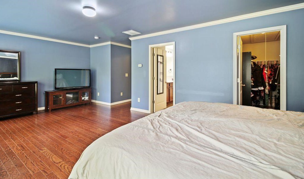 3011 Eltham Pl, Decatur GA  30033-3253 exterior