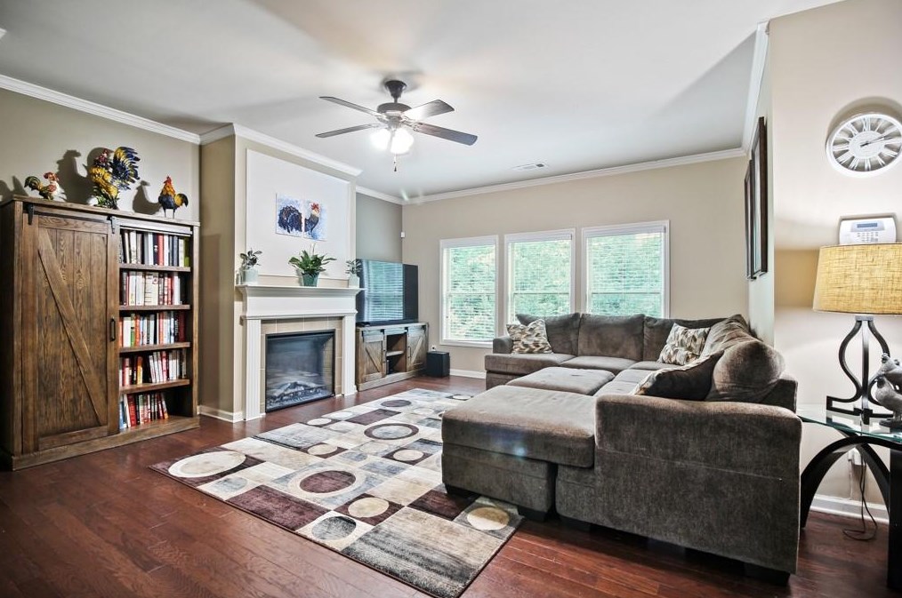 3011 Eltham Pl, Decatur GA  30033-3253 exterior