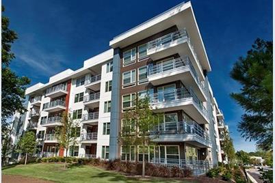 111 Glenridge Point Parkway #B2G - Photo 1
