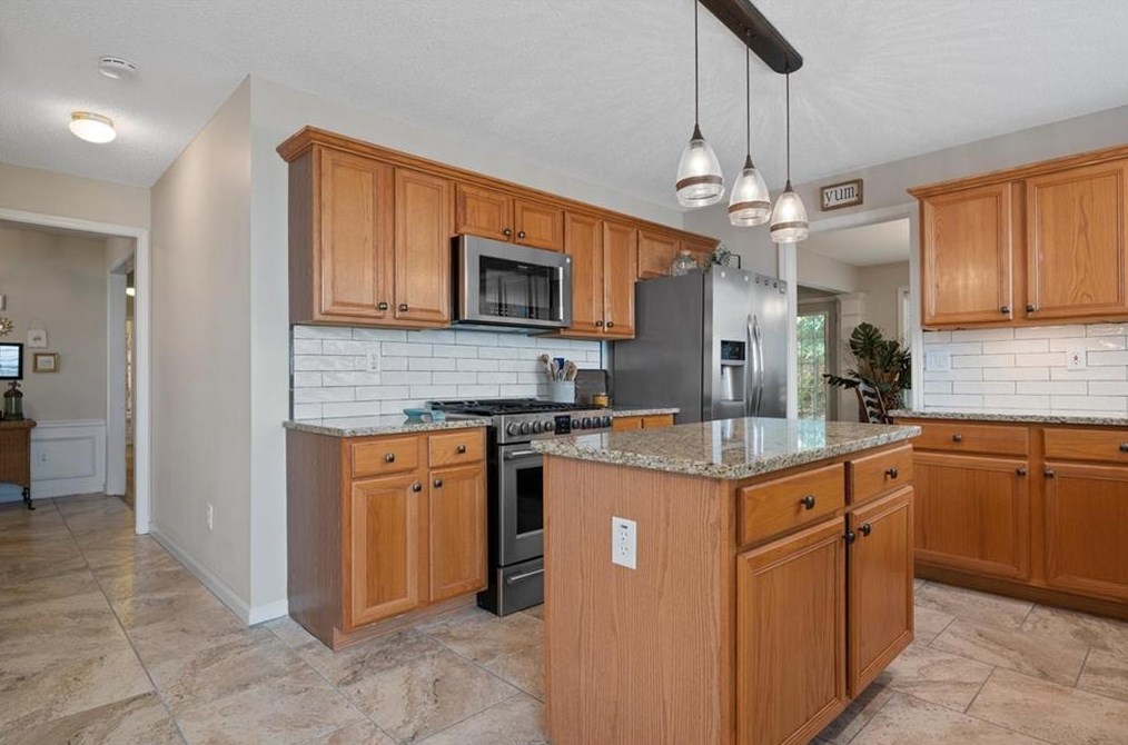 2515 Traywick Chase, Alpharetta GA 30004-4206 exterior