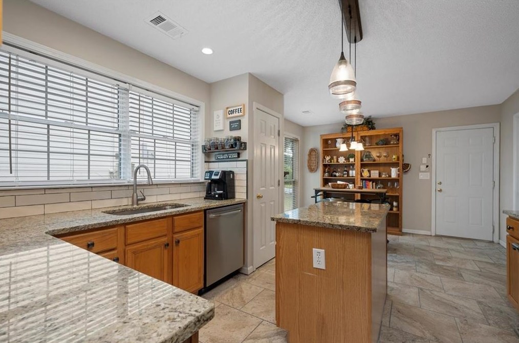 2515 Traywick Chase, Alpharetta GA 30004-4206 exterior