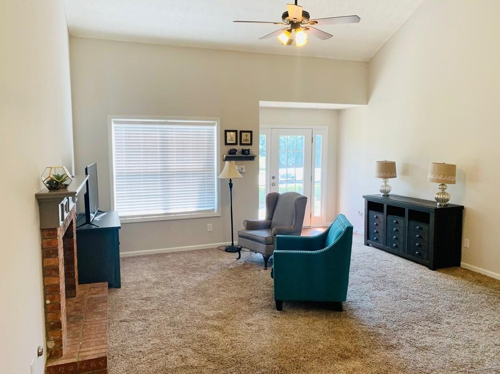 11 Riverview Ct, Euharlee, GA 30120-6818