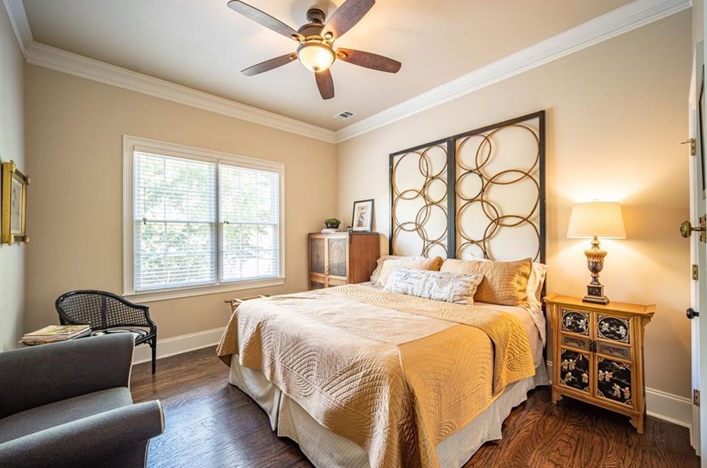 415 Wembley Cir, Atlanta GA  30328-6755 exterior