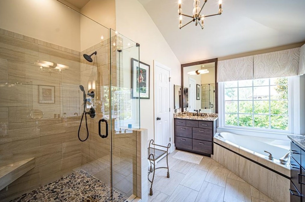 415 Wembley Cir, Atlanta GA  30328-6755 exterior