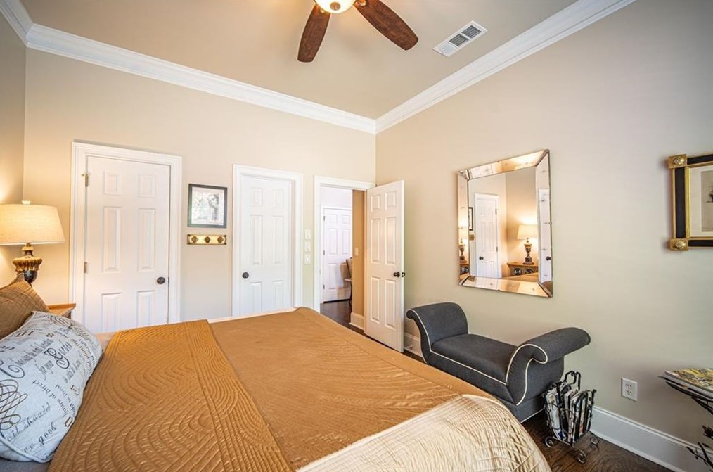 415 Wembley Cir, Atlanta GA  30328-6755 exterior