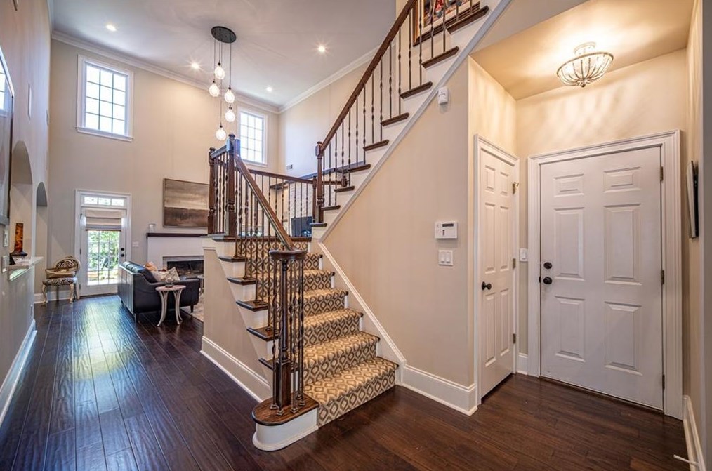 415 Wembley Cir, Atlanta GA  30328-6755 exterior