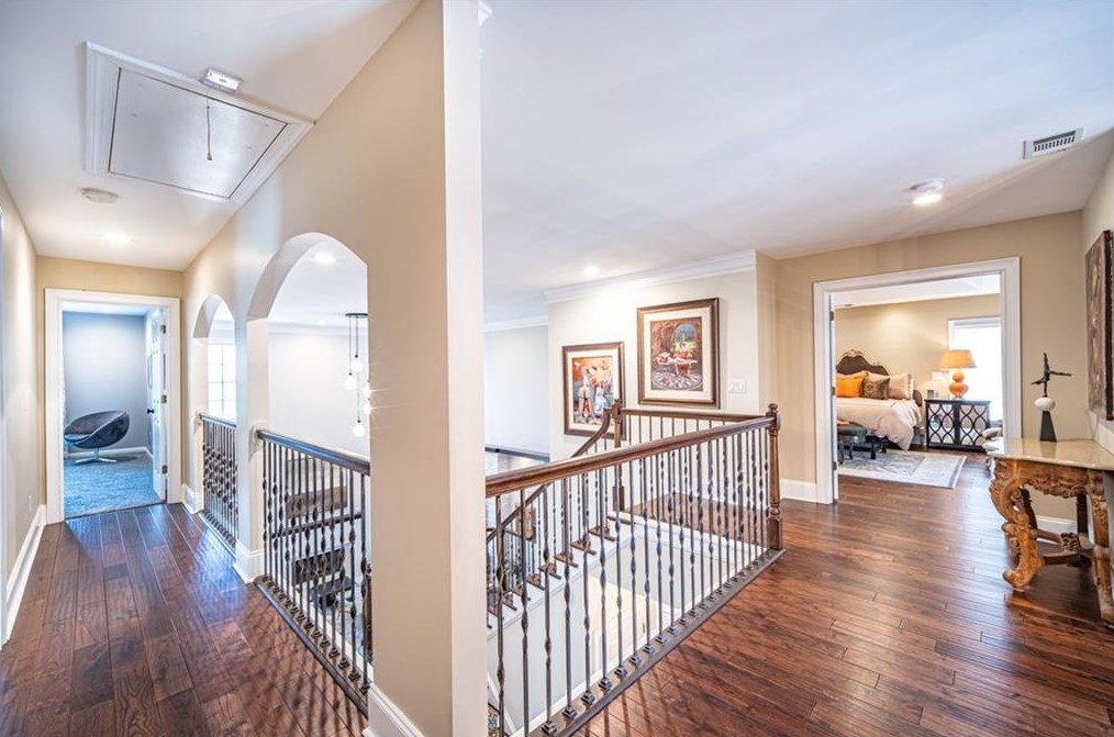 415 Wembley Cir, Atlanta GA  30328-6755 exterior