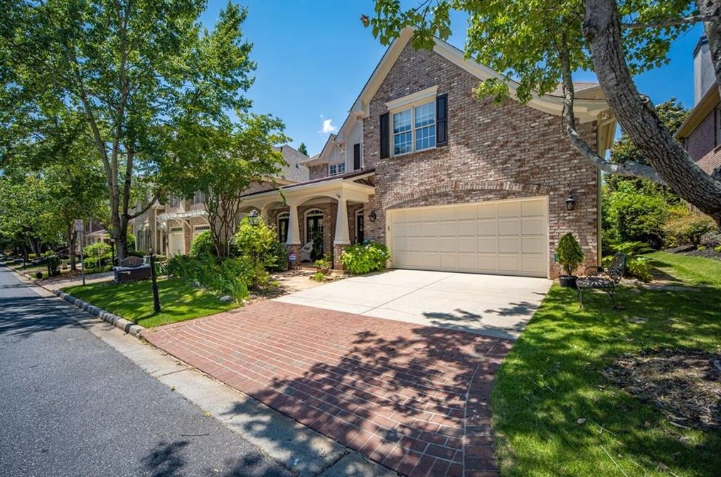 415 Wembley Cir, Atlanta GA  30328-6755 exterior