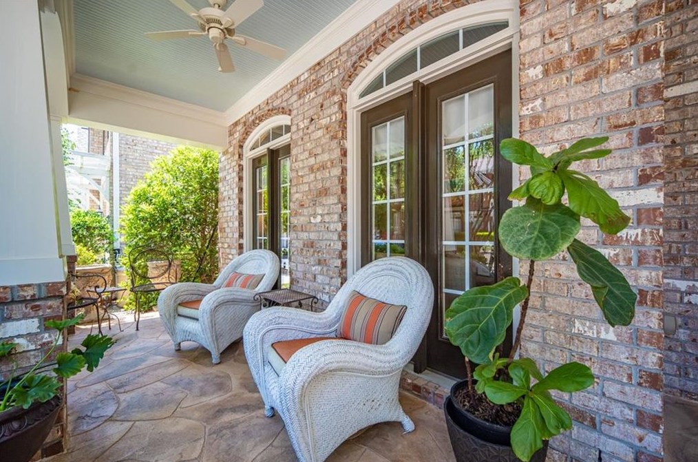 415 Wembley Cir, Atlanta GA  30328-6755 exterior