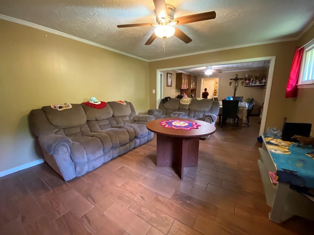 4933 Glore Rd Sw, Mableton, GA 30126