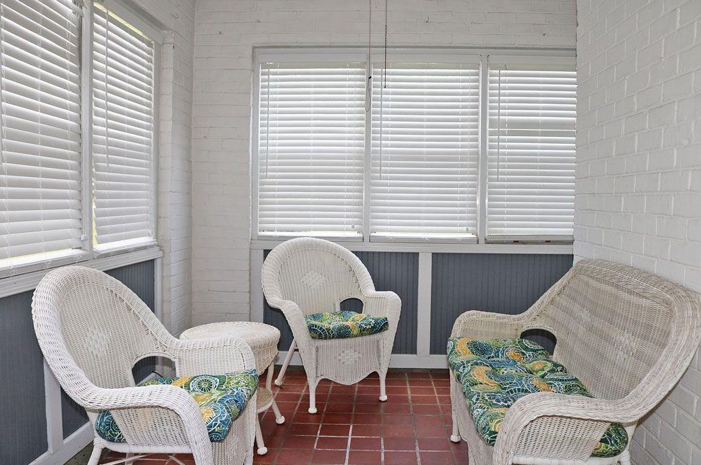 1348 Scott Blvd, Decatur GA  30030-1421 exterior