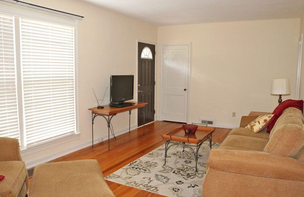 1348 Scott Blvd, Decatur GA  30030-1421 exterior