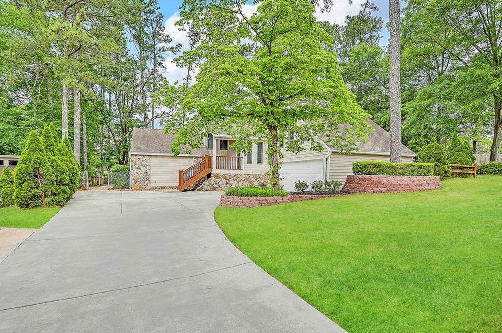 2099 Shadow Woods Pl Ne, Marietta, GA 30062