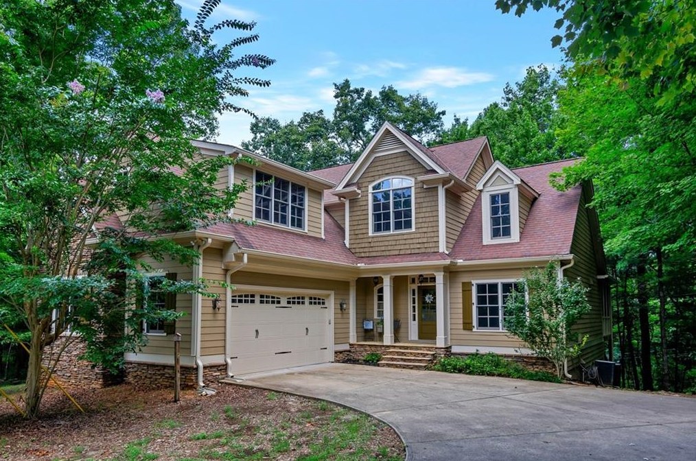 389 Tamarack Dr, Big Canoe, GA 30143