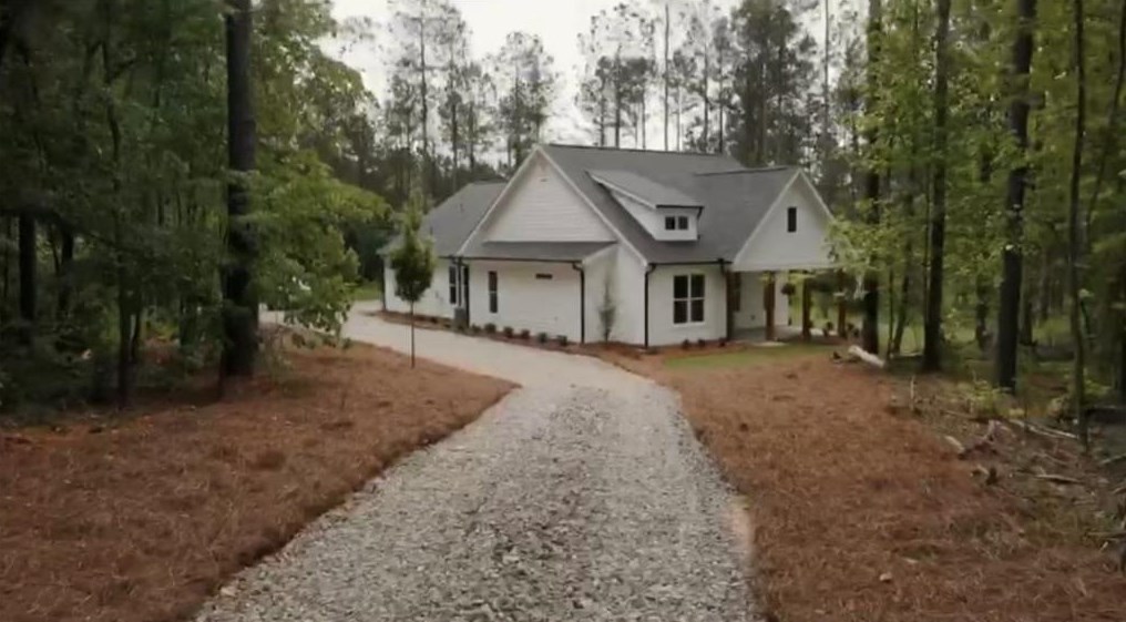 805 Gray Rd, Ephesus, GA 30170