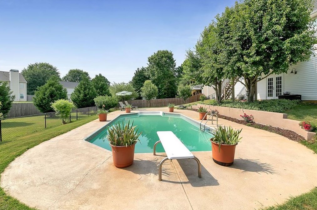 57 Churchill Downs, Euharlee, GA 30121-8026