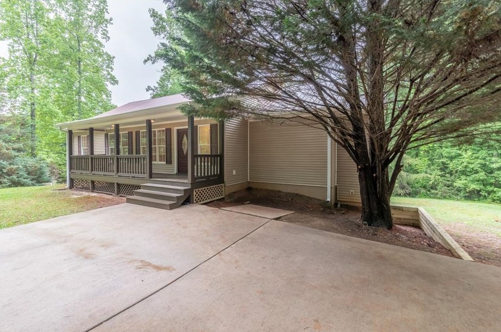 589 Alonzo Cain Rd, Dahlonega, GA 30533