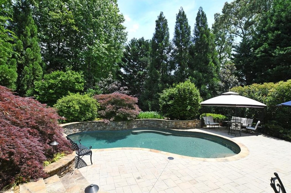 1325 Echo Mill Ct, Powder Springs, GA 30127-4983
