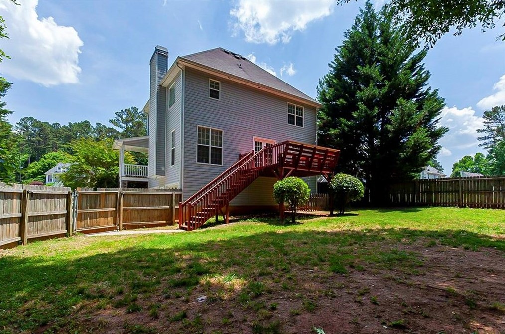 131 Oliver Ct, Douglasville GA  30134-5250 exterior