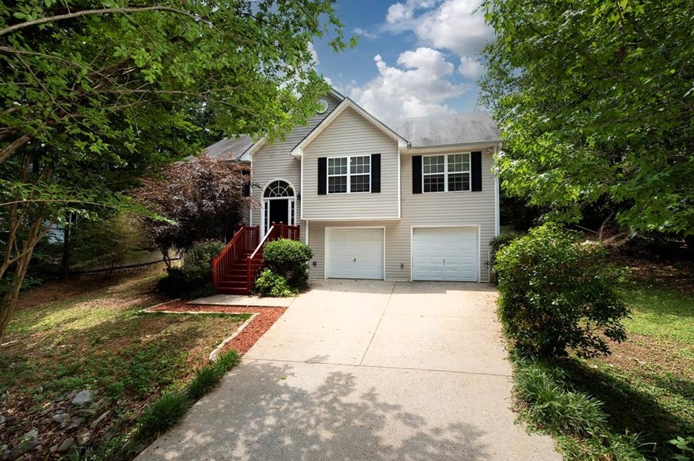 6885 Ridge Way, Gainesville, GA 30506-7061