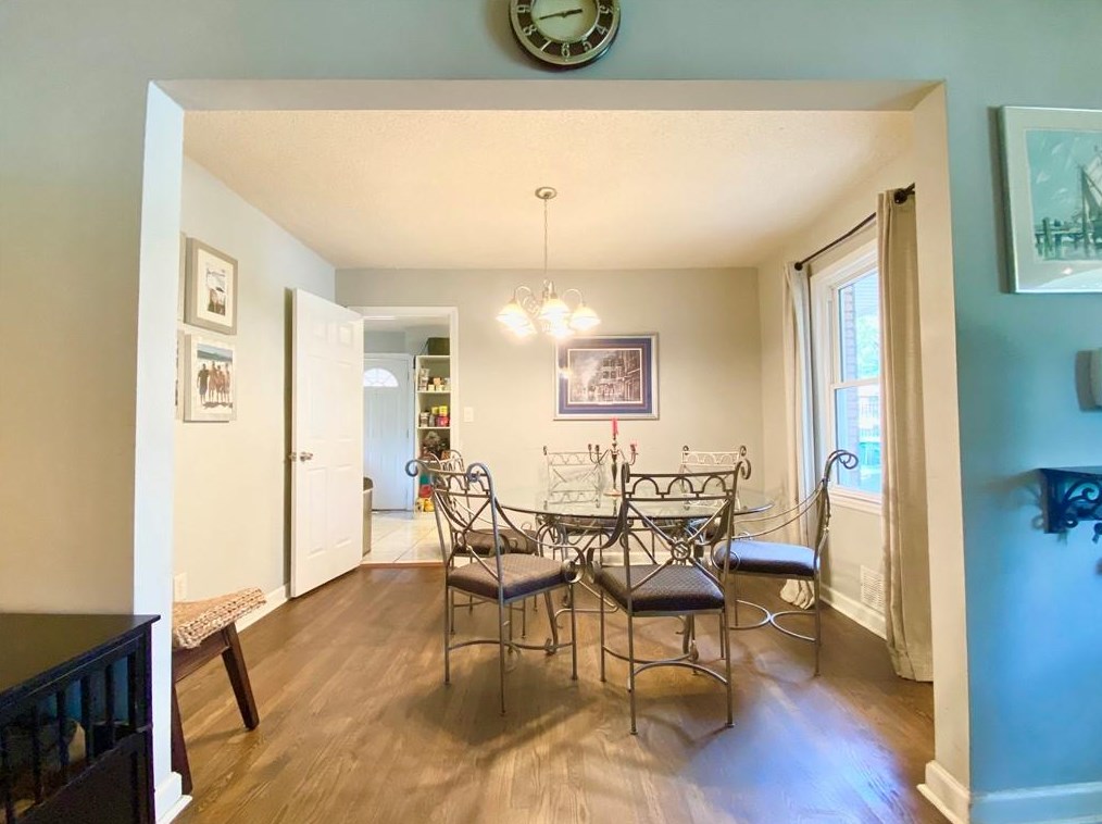 1886 Valencia Rd, Decatur GA  30032-5270 exterior