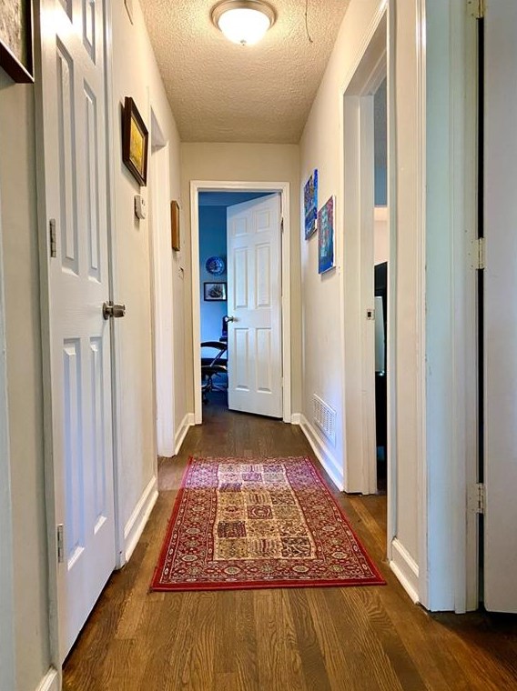 1886 Valencia Rd, Decatur GA  30032-5270 exterior