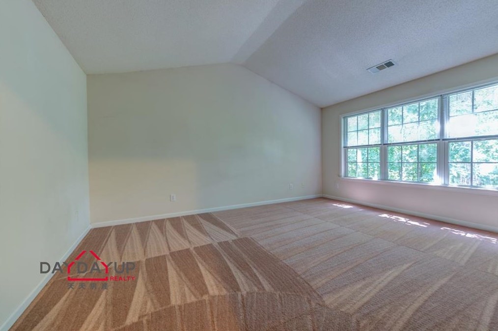 2389 Traywick Chase, Alpharetta GA  30004-4242 exterior