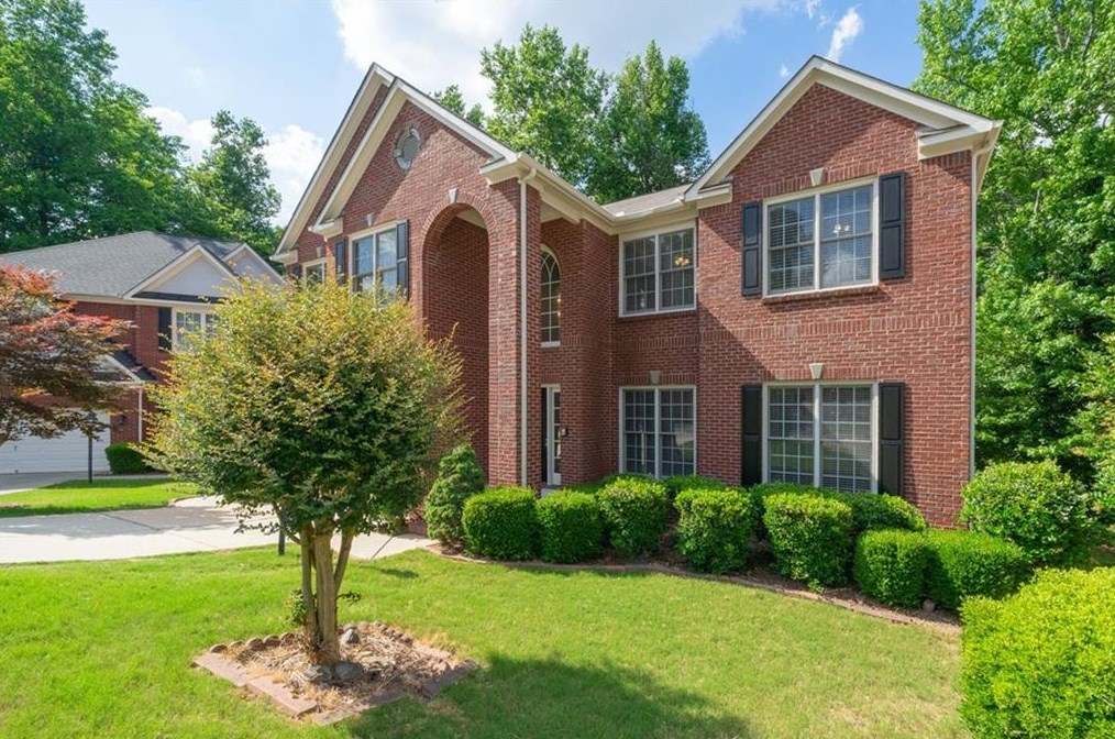 3220 Wooded Glen Ct, Smyrna, GA 30082-2452