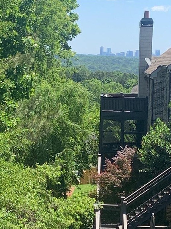 4117 Gilmore Rd, Smyrna GA 30080-5911 exterior