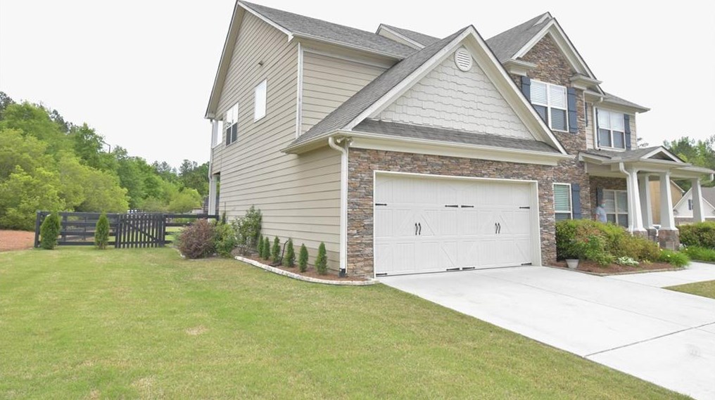 29 Pine Hill Ct, Dallas, GA 30132-1922