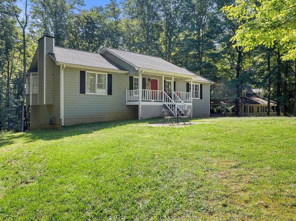 115 Elizabeth Pl, Hiram, GA 30141