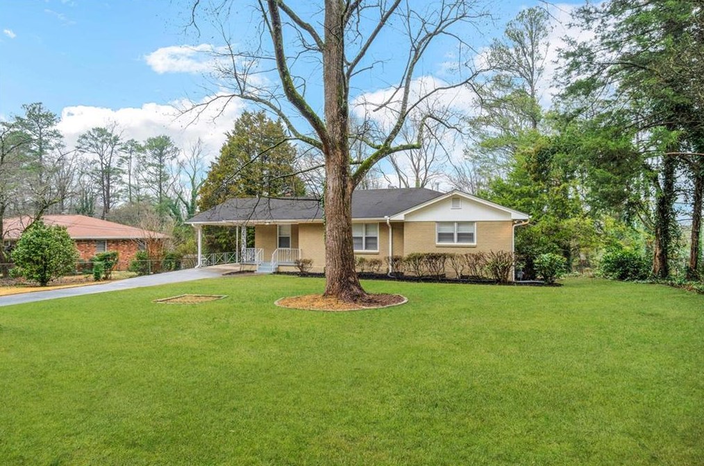 4372 Cook Pl, Decatur, GA 30035