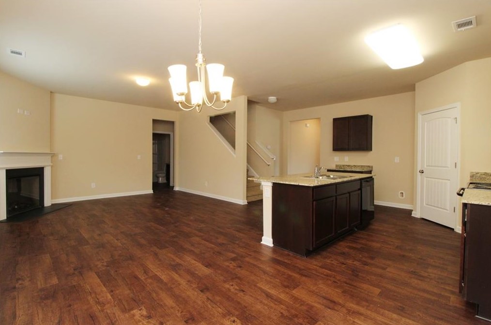 3490 Sycamore Bnd, Decatur GA  30034 exterior