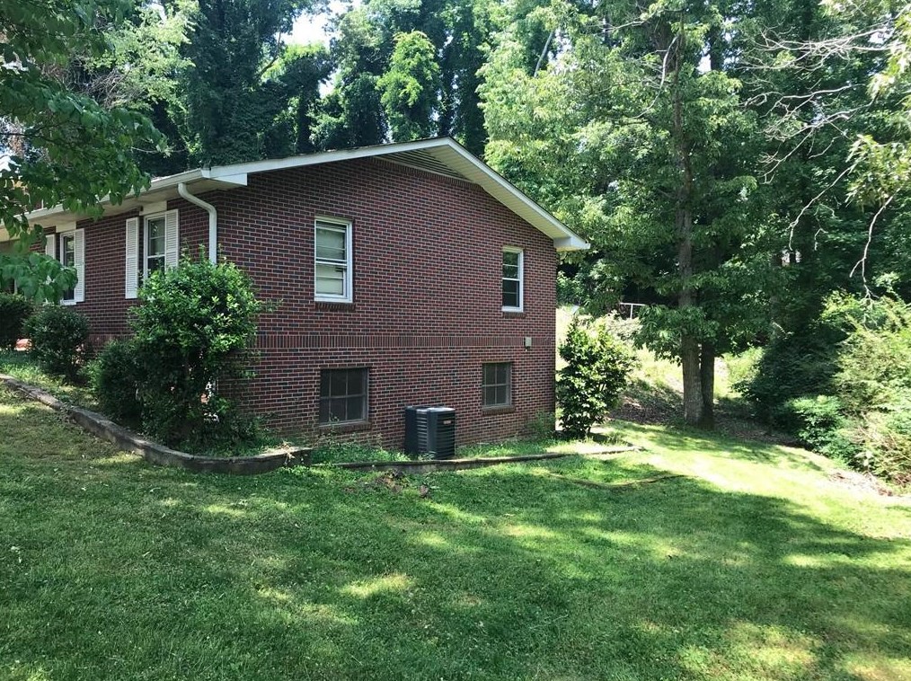 133 Skyview Pl, Gainesville, GA 30501