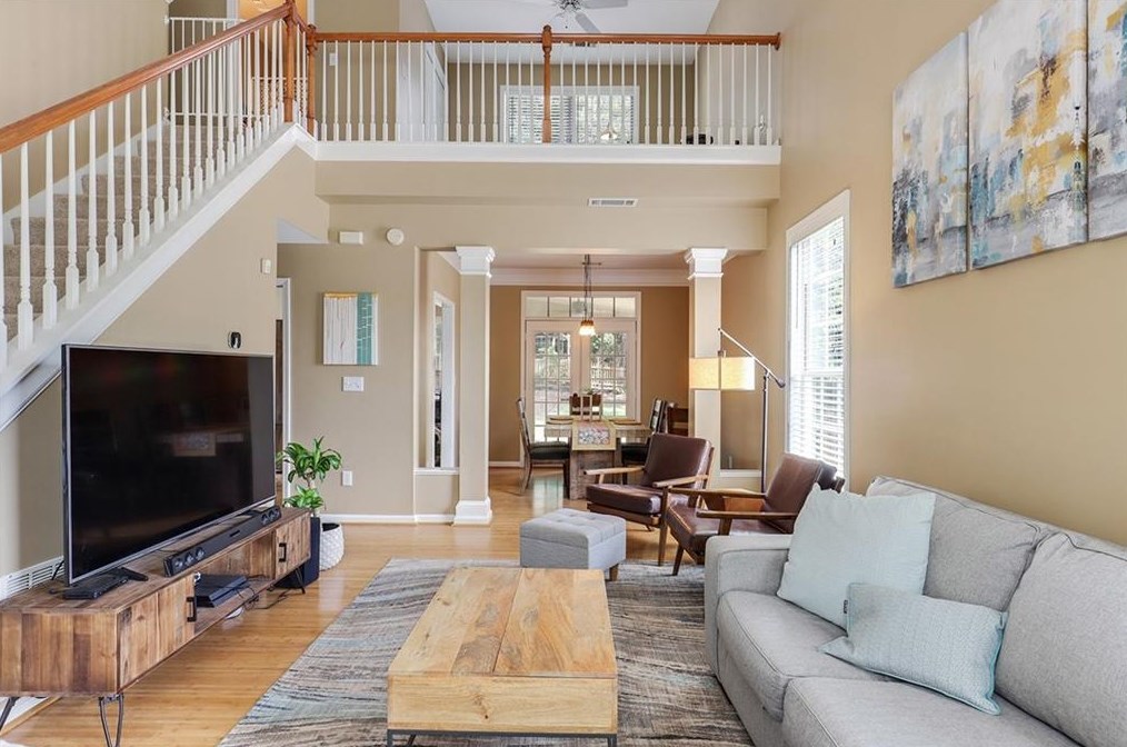 2195 Berryhill Cir, Smyrna GA  30082-4744 exterior