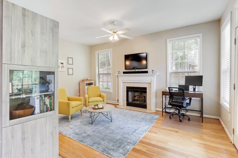 2195 Berryhill Cir, Smyrna GA  30082-4744 exterior