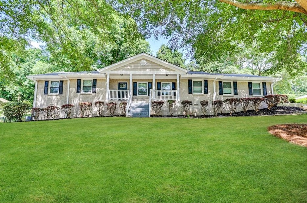 3002 Arabian Woods Dr, Lithonia, GA 30038
