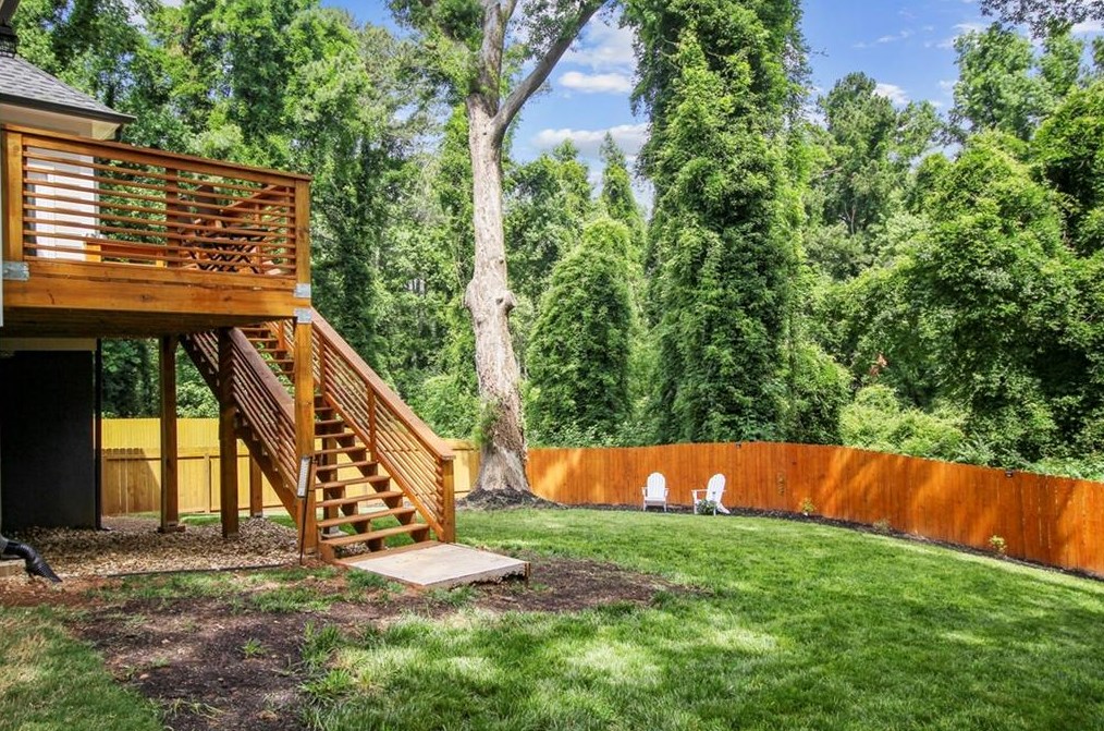 3060 Glendale Ct, Decatur GA  30032-5802 exterior