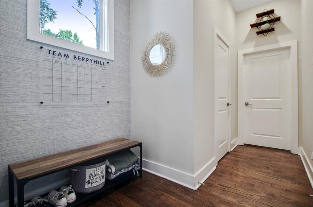 3060 Glendale Ct, Decatur GA  30032-5802 exterior