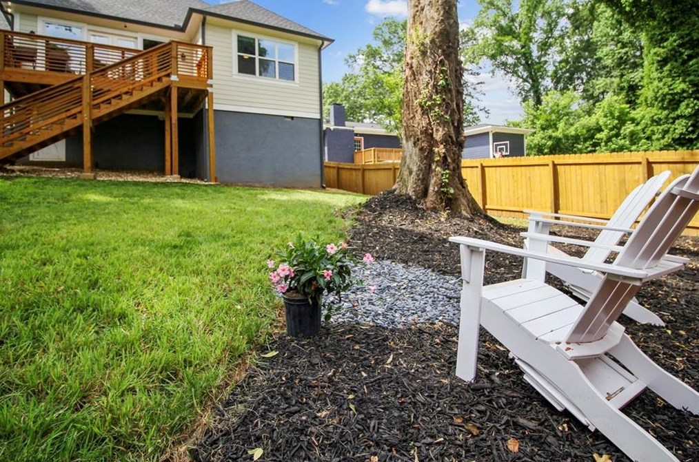 3060 Glendale Ct, Decatur GA  30032-5802 exterior