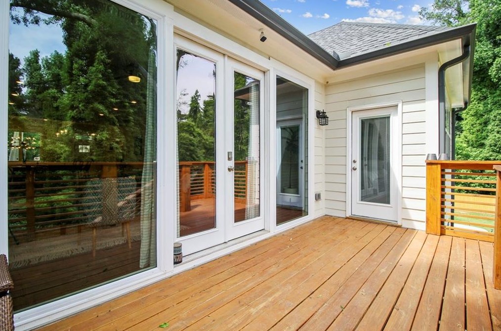 3060 Glendale Ct, Decatur GA  30032-5802 exterior