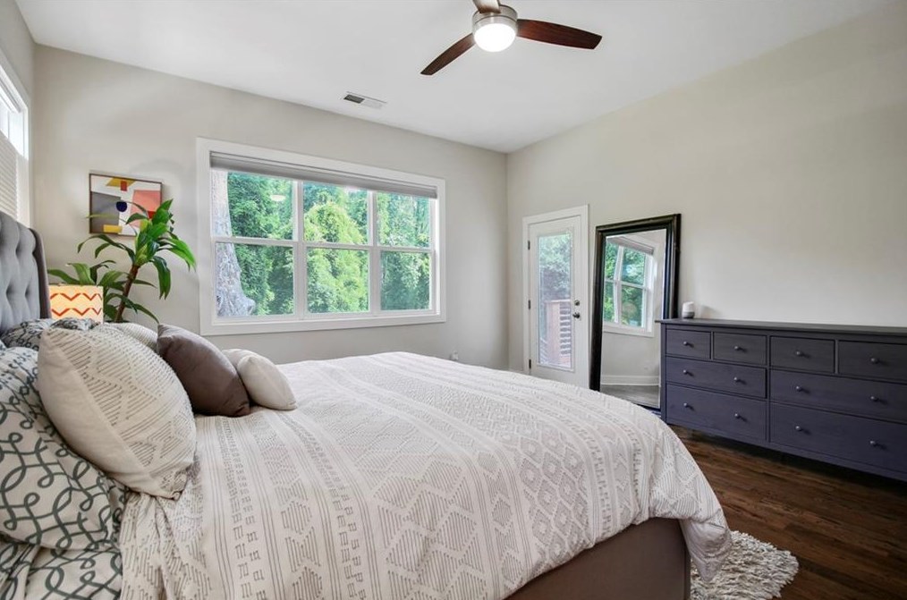 3060 Glendale Ct, Decatur GA  30032-5802 exterior