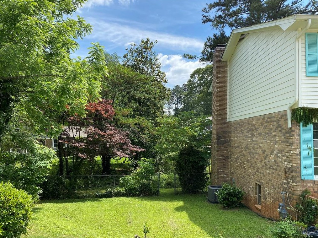 3939 Pinehurst Ct, Decatur GA  30034-5214 exterior