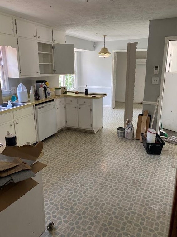 3939 Pinehurst Ct, Decatur GA  30034-5214 exterior