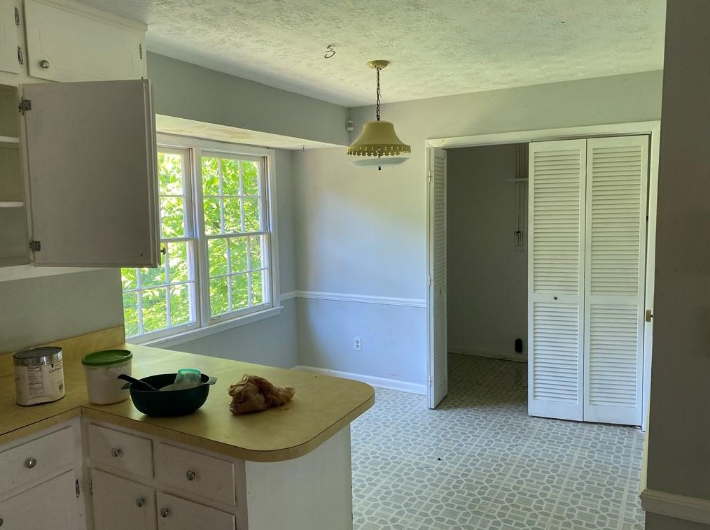 3939 Pinehurst Ct, Decatur GA  30034-5214 exterior