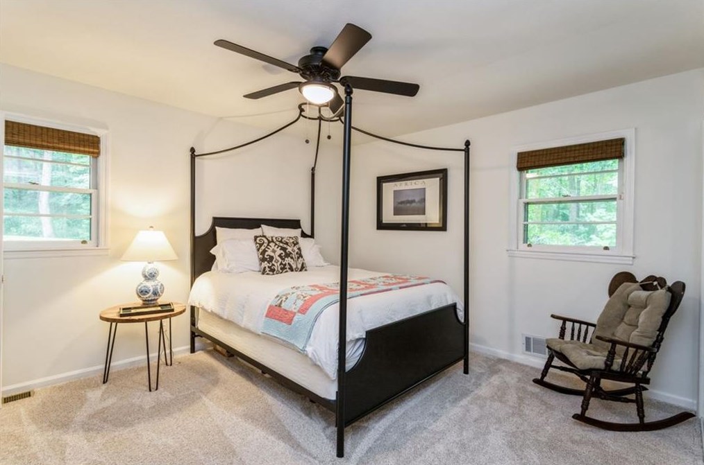 2000 Westwood Cir, Smyrna GA  30080-5851 exterior