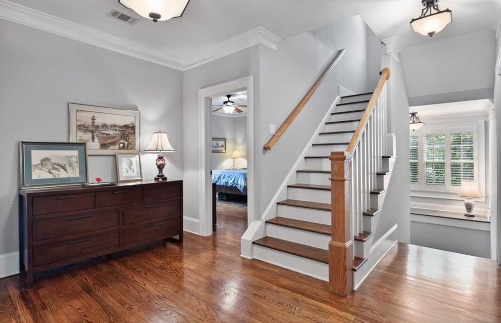 1847 Butlers Ln, Decatur GA  30033-4001 exterior