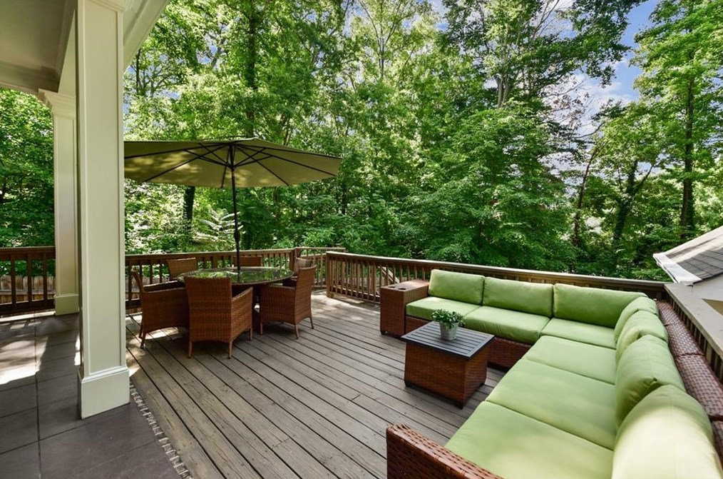 1847 Butlers Ln, Decatur GA  30033-4001 exterior