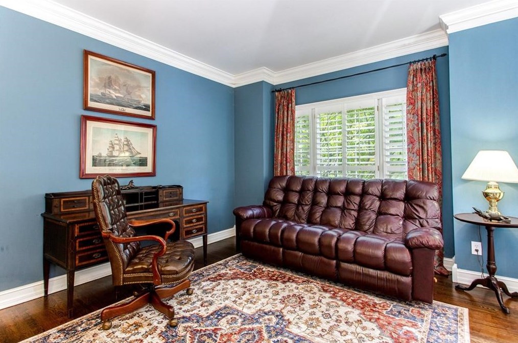 846 Springside Ct, Atlanta GA 30342-3557 exterior